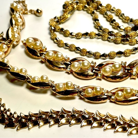 Lot ALL Crown Trifari Pat Pend. Necklace Bracelet Set, Leaf Necklace, Bracelet. - Picture 2 of 7